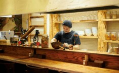 カリー サヴォイ・スープカレー 北海道札幌市北区北8条西4 稲津ビルB1F