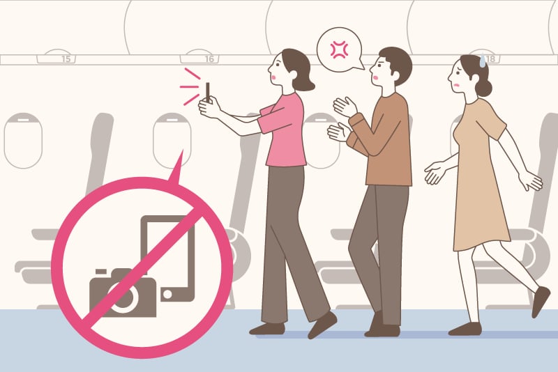 為了快速逃離機艙之外，請您不要攝影。