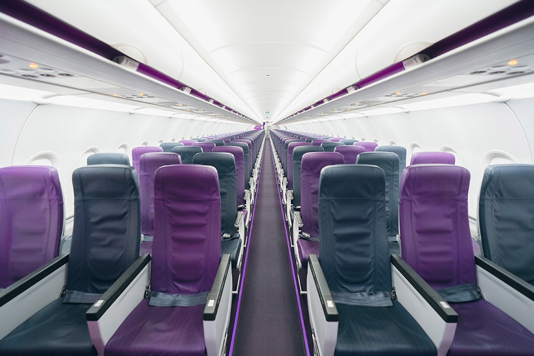 AIRBUS A321LRの広々とした機内